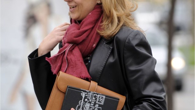 Exil de Juan Carlos : les soeurs de Felipe font bande à part