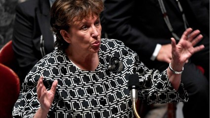 GALA VIDEO - Roselyne Bachelot critiquée : cette violente salve de M. Pokora