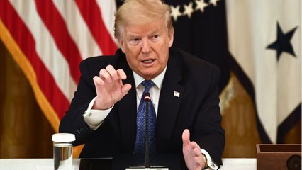 GALA VIDEO - Donald Trump attaqué sur son « obésité morbide " : il riposte