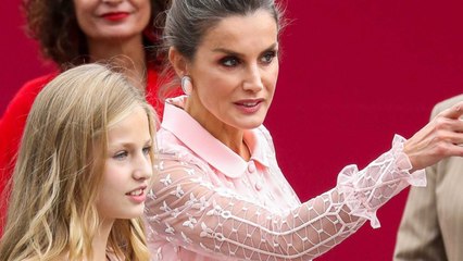 GALA VIDÉO - Leonor d’Espagne interpellée sur son avenir : Letizia intervient et recadre. (1)