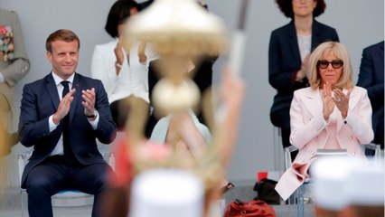 GALA VIDEO - Emmanuel et Brigitte Macron : ces sommes qu'ils ont dû rembourser à l'Elysée l'an dernier