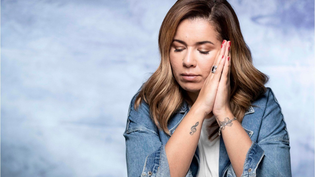 GALA VIDEO - Chimène Badi répond aux commentaires acerbes sur sa perte de poids