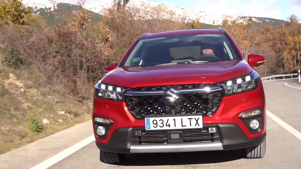 Der neue Suzuki S-Cross - Turbobenziner mit Mild-Hybrid – Vollhybrid folgt in der zweiten Jahreshälfte 2022