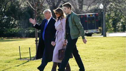 GALA VIDEO - Melania Trump et son fils Barron : ces conversations secrètes qui intriguent