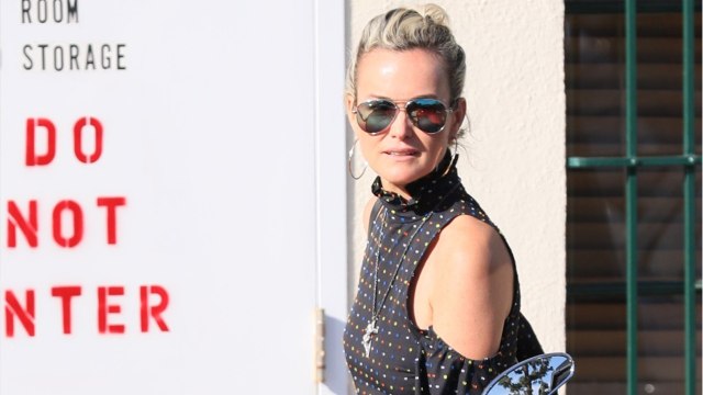 GALA VIDEO - Pascal Balland et Laeticia Hallyday passeront l’été dans la villa Jade chère à Johnny