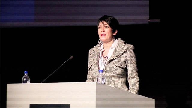 GALA VIDEO - Ghislaine Maxwell, la sulfureuse amie du prince Andrew, maintenue en prison : la justice américaine se méfie
