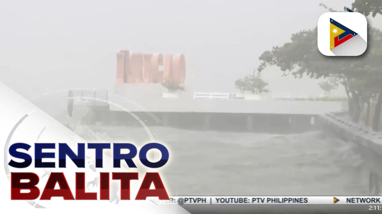 Malakas na ulan at hanging dala ng bagyong Odette, ramdam na sa Surigao Del Norte; 61-K residente sa probinsya, agad inilikas