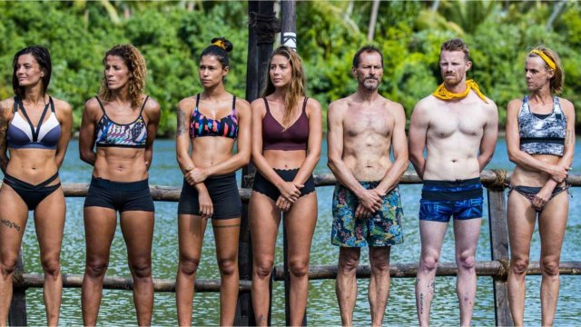 GALA VIDÉO - Koh-Lanta : face aux accusations d'Inès, Régis et Ahmad, la production réplique avec virulence