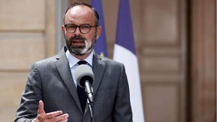 GALA VIDEO - « Il est affecté " : Edouard Philippe meurtri par l'accumulation de plaintes