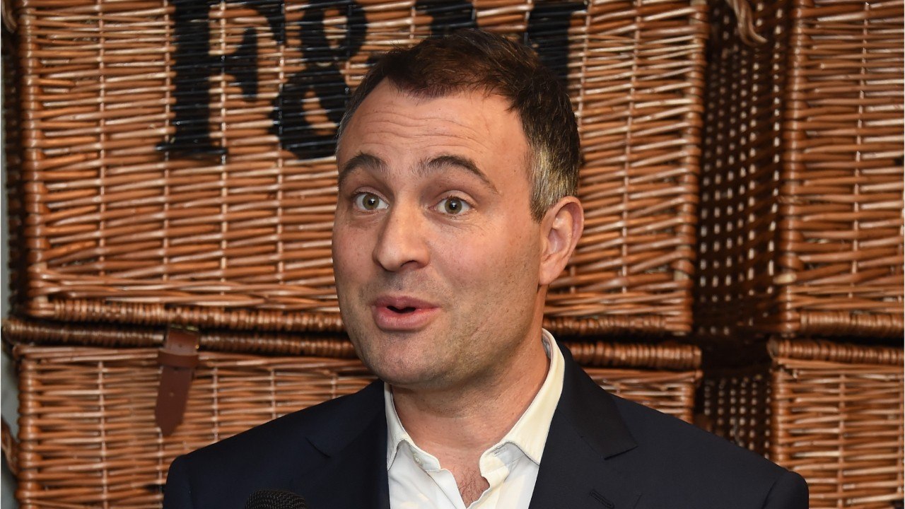 GALA VIDEO - Le milliardaire Ben Goldsmith de nouveau papa : son bébé miracle 9 mois après la mort tragique de sa fille