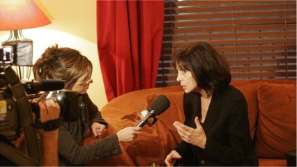 GALA VIDÉO - Mort de la chanteuse Renée Claude emportée par le coronavirus