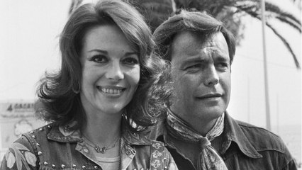 GALA VIDEO - « Il aurait donné sa vie pour elle " : la fille de Natalie Wood vole au secours de Robert Wagner