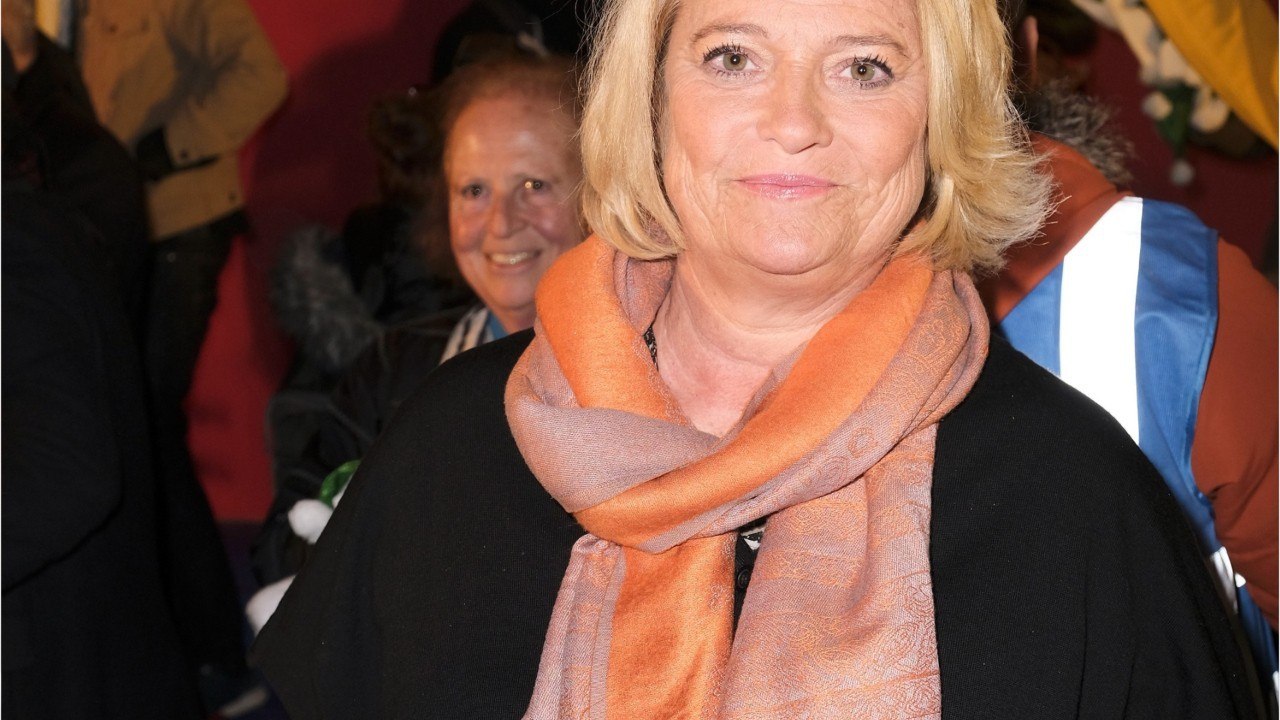 GALAVIDEO - Marina Carrère d'Encausse : pourquoi elle ne veut pas retourner à la médecine