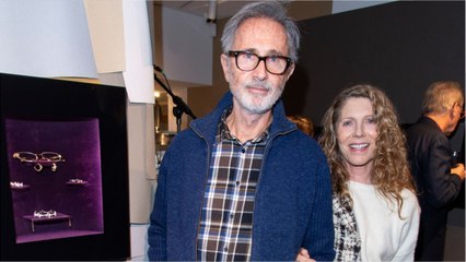 GALA VIDÉO - Thierry Lhermitte : qui est Hélène, sa femme depuis plus de 40 ans ?