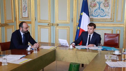 GALA VIDEO - Emmanuel Macron « imprudent " : rétropédalage après un nouveau cafouillage