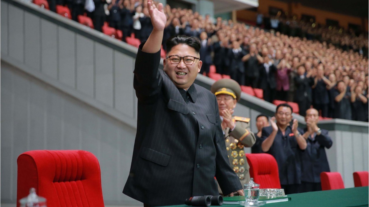 GALA VIDEO - Kim Jong-un : il a fait exécuter sa maîtresse… et son oncle