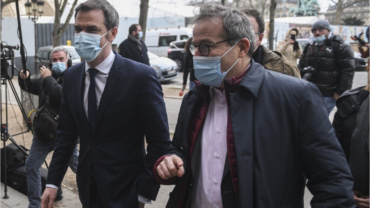 GALA VIDEO - Olivier Véran « a le cuir épais " : le ministre chahuté ne flanche pas