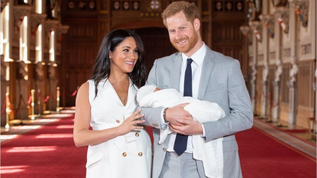 GALA VIDEO - Naissance du royal baby : Meghan Markle révèle une visite surprise !