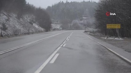 Kırklareli'nde kar kalınlığı 5 santimetreye ulaştı