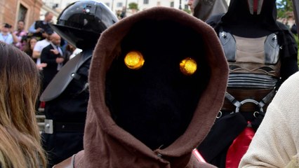 GALA VIDÉO - Yoann Riou : qui est la nouvelle coqueluche des médias ?