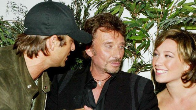 GALA VIDEO - Johnny Hallyday, responsable des tensions entre Laeticia, David et Laura : « C'était un manipulateur de génie »