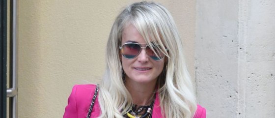 GALA VIDEO - Laeticia Hallyday responsable de la guerre avec David et Laura : la veuve du rocker étrillée