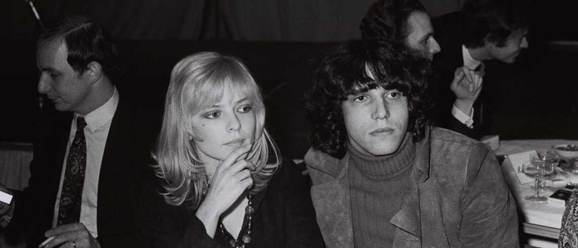 GALA VIDEO - Julien Clerc: En couple avec Miou-Miou, il vivait à côté de France Gall, son ex, sans le savoir