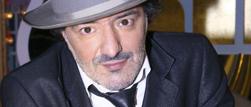 GALA VIDEO - Rachid Taha souffrait d’une maladie génétique rare, il ne pouvait plus utiliser son bras gauche