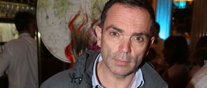 GALA VIDEO - Yann Moix face au CSA pour ses propos violents contre les policiers qui se « victimisent à longueur d’émission de télévision »