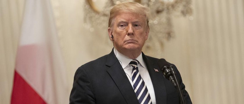 GALA VIDEO - Quand Donald Trump parlait de sa femme Melania et de leur fils Barron à sa maîtresse Stormy Daniels