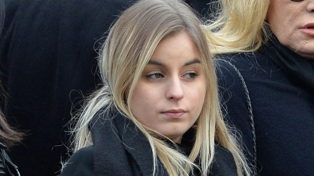 GALA VIDEO – Darina, la fille de Sylvie Vartan : très sexy en body dentelle échancré