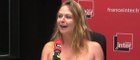 GALA VIDEO - Pourquoi l'humoriste Constance a-t-elle terminé sa chronique seins nus sur France Inter ?