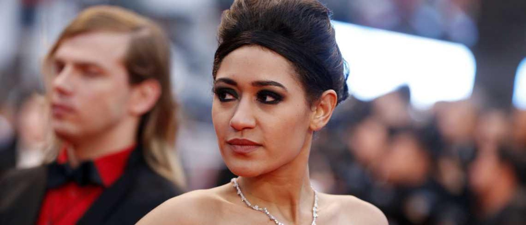 GALA VIDEO - Joséphine Jobert (Meurtres au paradis) : quelle relation a-t-elle avec sa célèbre famille ?