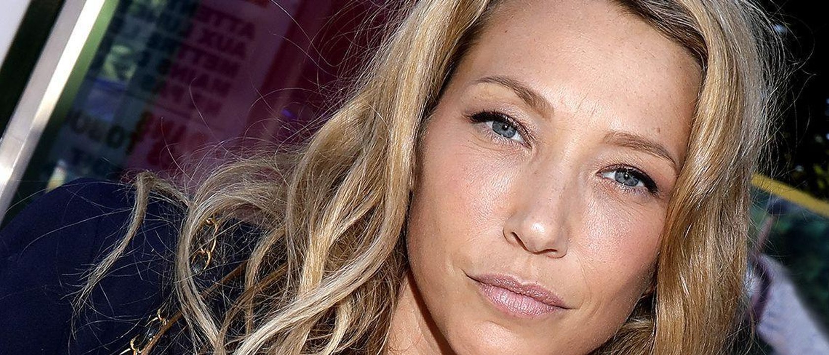 GALA VIDEO - Laura Smet face aux rumeurs de grossesse, sa charge contre les magazines people : « Je me protège beaucoup »