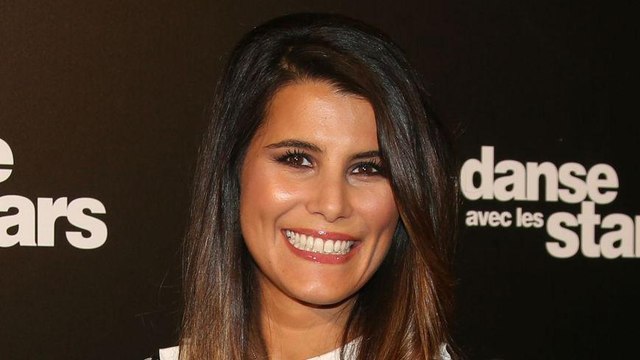 GALA VIDEO - Karine Ferri fête le premier mois de sa fille Claudia avec un tendre cliché