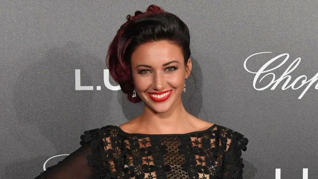 GALA VIDÉO – Delphine Wespiser en couple avec un homme de 52 ans : elle nous présente son chéri