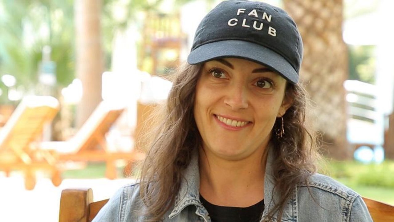 GALA VIDEO - Interview Express Marrakech du Rire 2018 avec Camille Lellouche