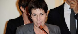 GALA VIDEO - Christine Angot : son échange très tendu avec un invité dans On n’est pas couché, la polémiste a perdu son calme