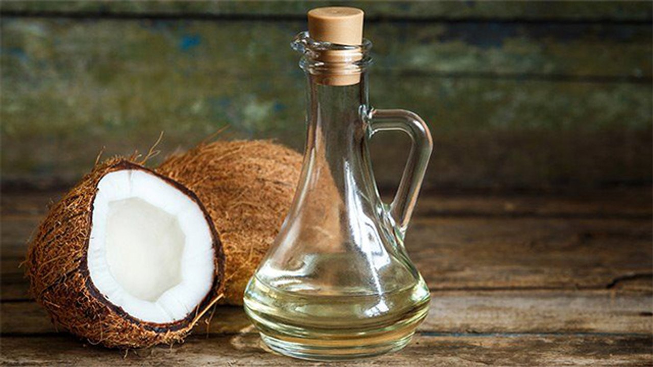 सुबह खाली पेट पिएं 1 चम्मच नारियल तेल, मिलेंगे ये चौंकाने वाले फायदे | Benefits of Coconut Oil