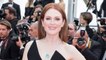 GALA VIDEO - Cannes 2018 : Les Beauty Tips de Julianne Moore