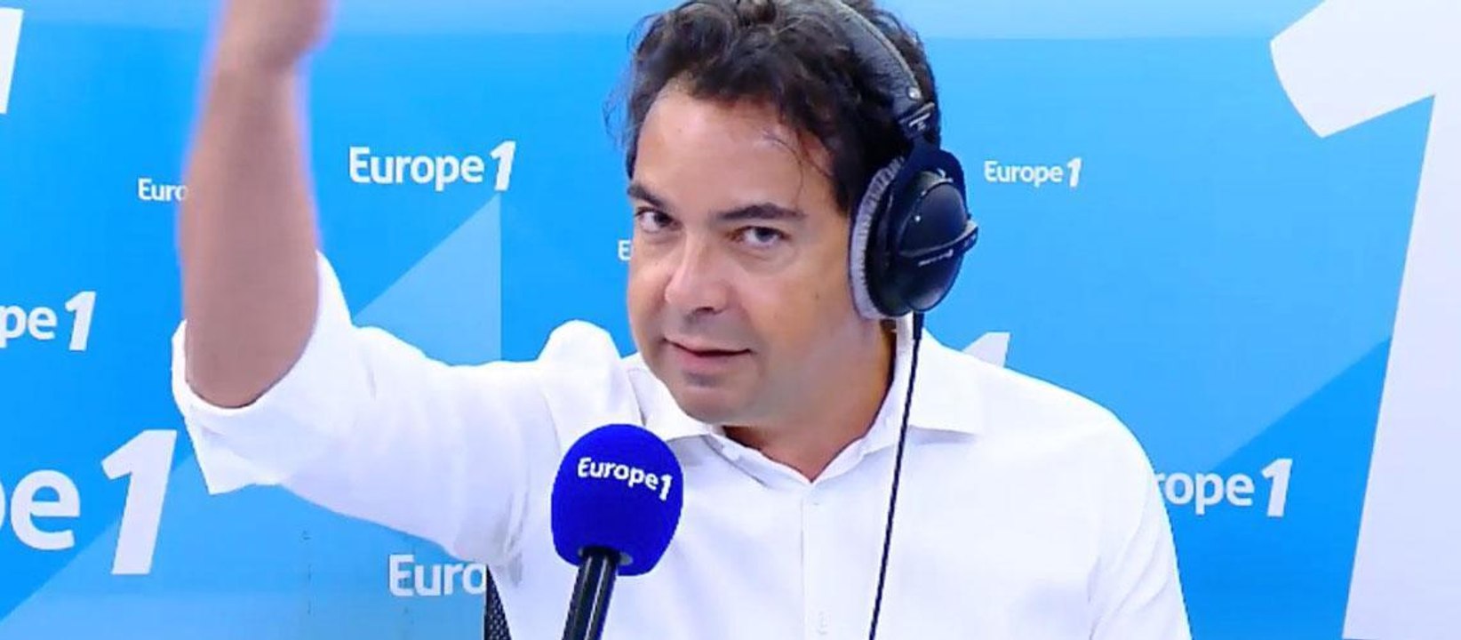 GALA VIDEO - Les adieux de Patrick Cohen à la Matinale d'Europe 1