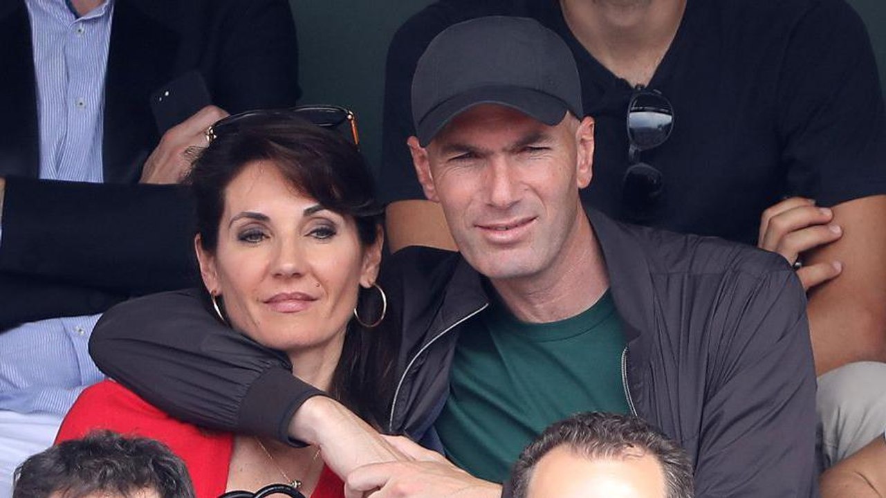 GALA VIDÉO– Les abdos en béton de Véronique Zidane n’ont rien à envier à ceux de ses fils !