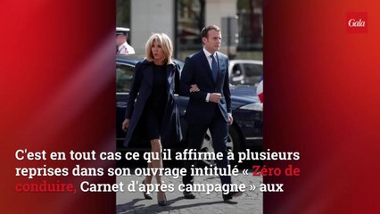 GALA VIDEO - Emma­nuel Macron tient la main de sa femme Brigit­te… Et ça ne plaît pas à tout le monde