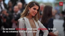 GALA VIDEO - : Cannes 2018 : Iris Mitte­naere, en robe fendue et décol­leté...