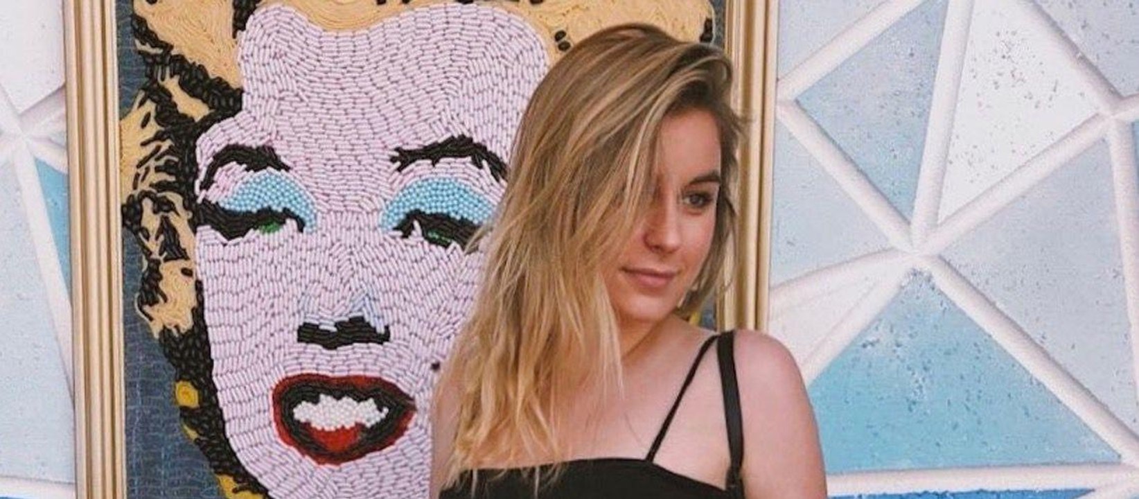 GALA VIDÉO - Darina Scotti, la fille de Sylvie Vartan, enflamme Insta­gram avec une photo sexy