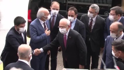 Kılıçdaroğlu, Saadet Partisi Genel Başkanı Karamollaoğlu'nu ziyaret etti (2)