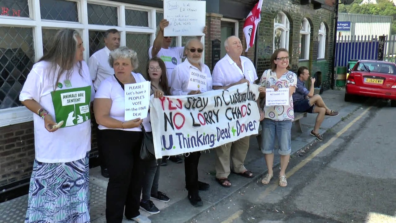 Campaigners in Dover have backed calls for a second Brexit referendum