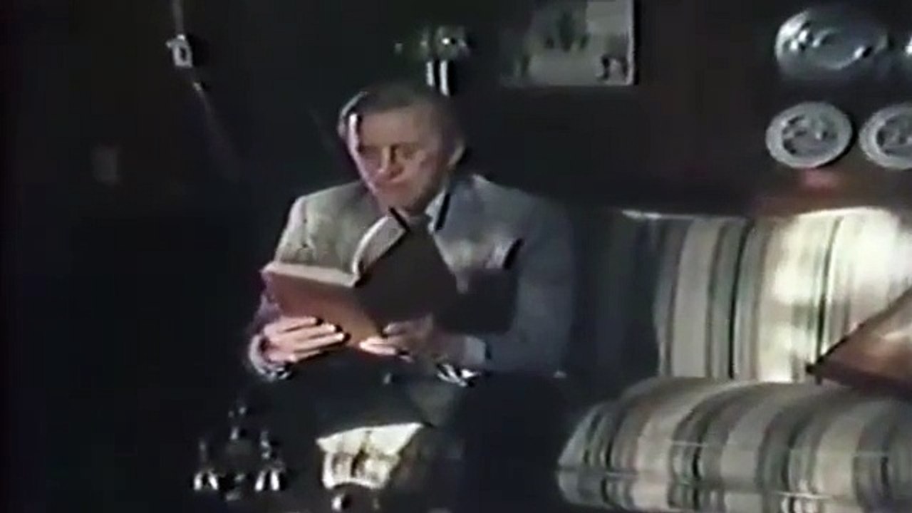Kirk Douglas , Maxim commercial