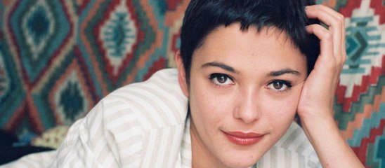 GALA VIDÉO - Le meilleur et le pire des looks de Sandrine Quétier à la télé