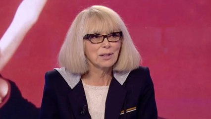 GALA VIDEO - Mireille Darc:  "Avec Brigitte Bardot je découvre ce que c'est que d'etre une femme"